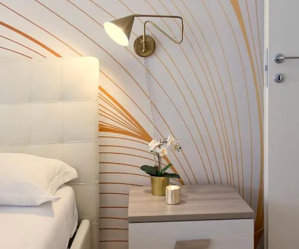 Elide - Nido D'amore In Ponte Milvio Con Balcone